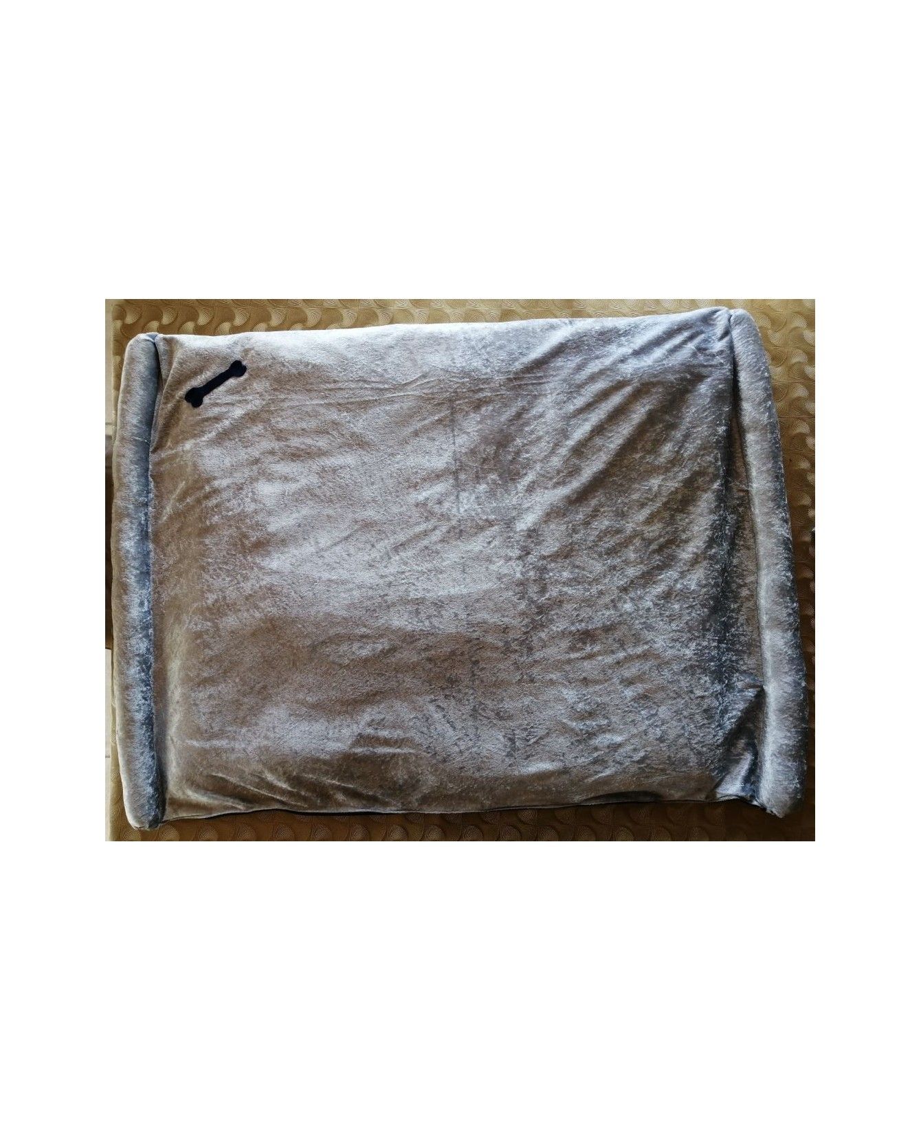 Coussins pour chien ou chiot coussin chien bleu ciel satiné et bordeaux 104 x 75 ChezAnilou 24,00 € Coussins pour chien ou chiot coussin chien bleu ciel satiné et bordeaux 104 x 75 ChezAnilou 24,00 €