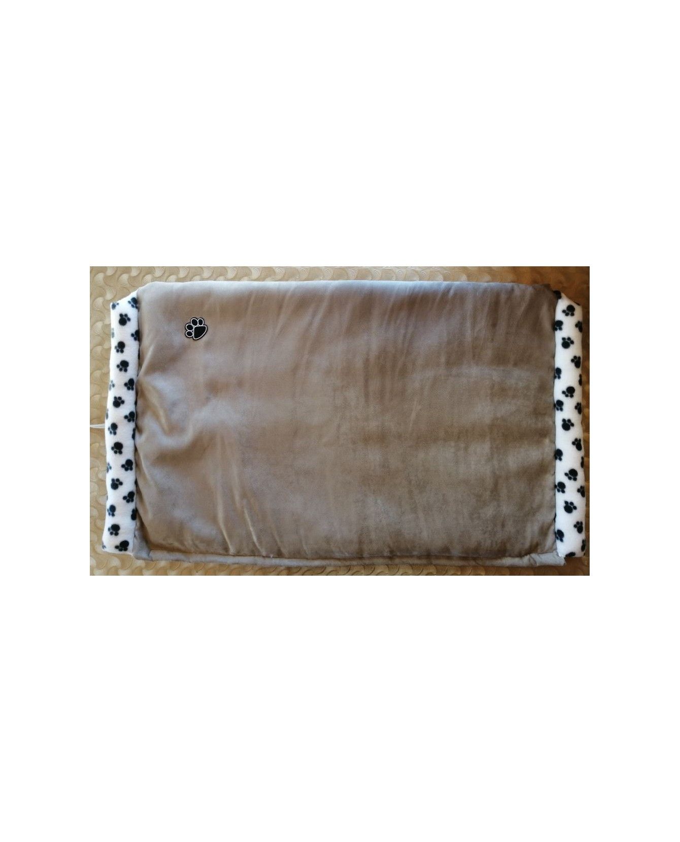 Coussins pour chien ou chiot coussin chien avec boudins Suedine ChezAnilou 38,00 € Coussins pour chien ou chiot coussin chien avec boudins Suedine ChezAnilou 38,00 €