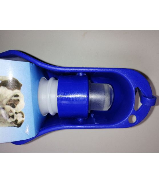 Gamelles promenade canine Gourde promenade chien 500ml Mutli-marques 7,00 €
